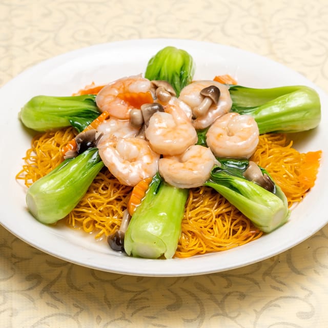 蝦龍糊煎麵 [Crispy Noodle, Prawns in Lobster Sauce & Pork].