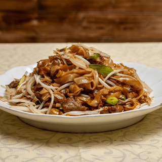 濕炒豉椒牛粉 [Black Bean Beef Chow Fun]