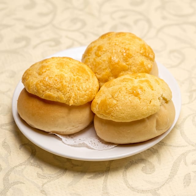焗奶黃包 L - [Baked Egg Custard Buns].