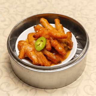 豉汁蒸鳳爪 [Steamed Chicken Feet with Black Bean Sauce] Lunch